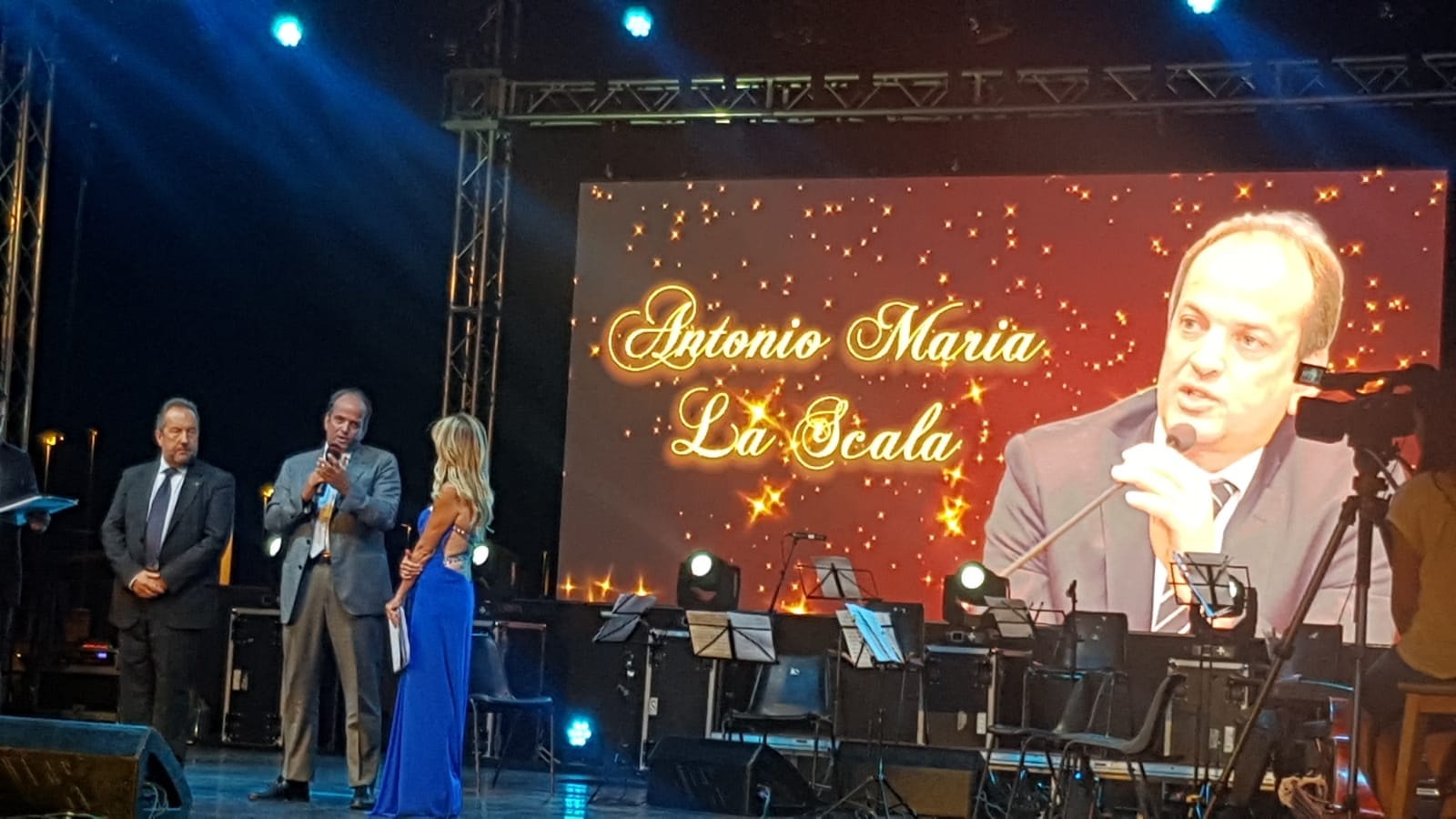 Premio internazionale “RE MANFREDI” Premio internazionale “RE MANFREDI”